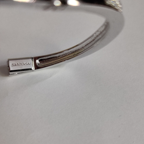 Swarovski Swan Mark Hinged Clamp Bracelet - Picture 6 of 16